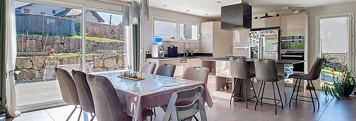 Maison 6 Pièces 129 m² à vendre à Boëge (74420)