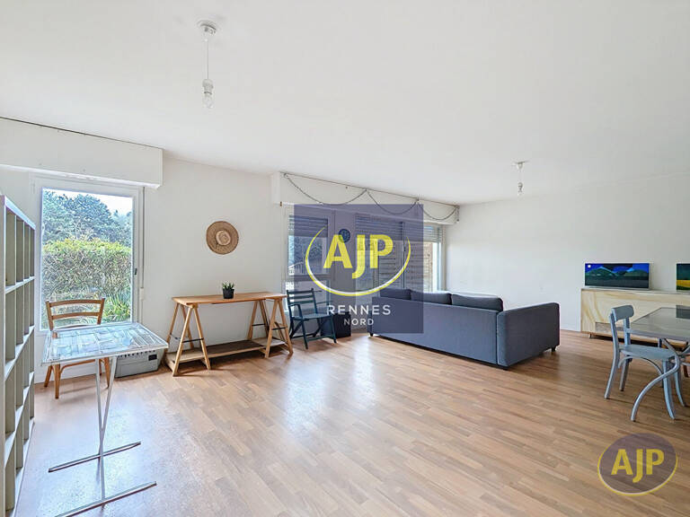 Appartement T5 - 3 chambres + stationnements — photo 1
