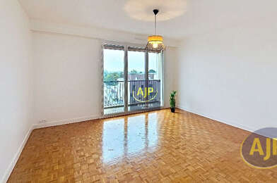 Appartement 3 pièces 952 €