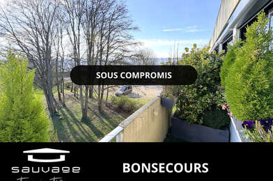 Appartement 3 pièces 135000 €