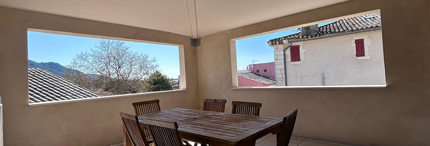 Maison 5 Pièces 156 m² à louer à Saint-Paul-Trois-Châteaux (26130)