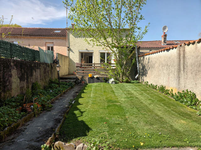 Maison Angouleme 3 pièce(s) 77 m2 — photo du bien