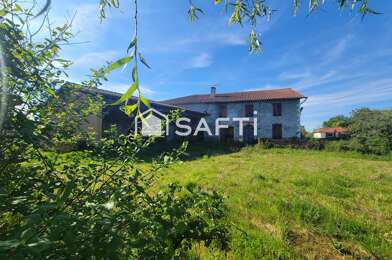 Maison 7 pièces 210700 €