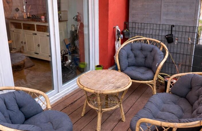 Résidence sécurisée, T3 avec vaste séjour, terrasse de 20 m² et 2 places de parking — photo 5