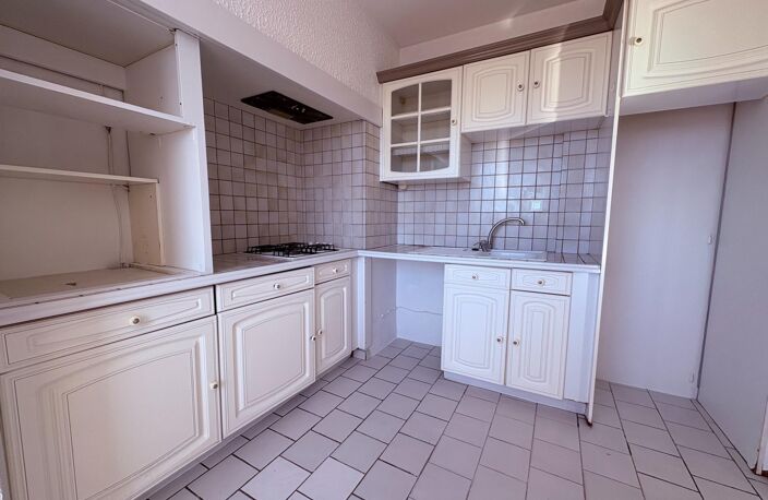 Appartement au dernier étage sans vis à vis avec garage — photo 3