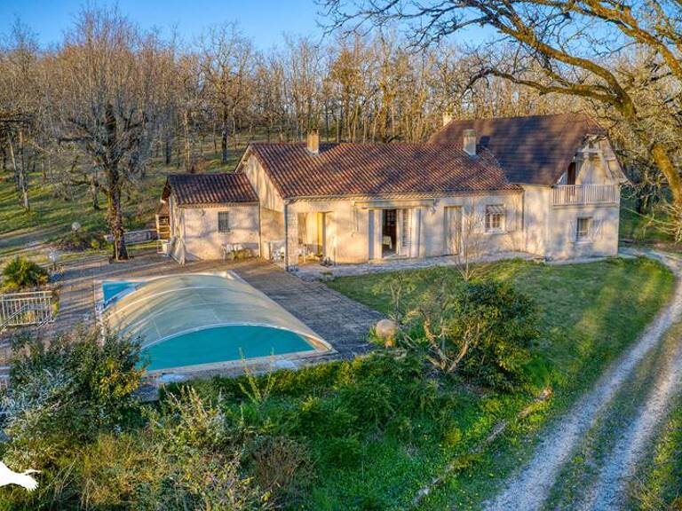 Contemporaine de 12 pièces principales — photo 1