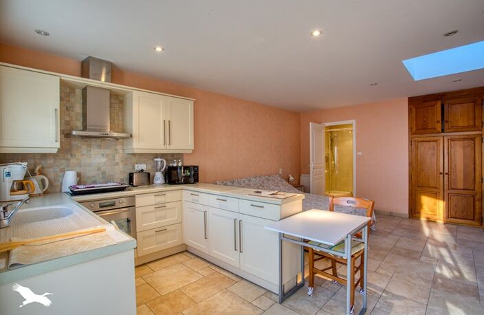 Contemporaine de 12 pièces principales — photo 4