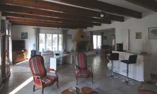 Maison 10 Pièces 297 m² à vendre à Signes (83870)