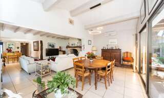 Maison 7 Pièces 208 m² à vendre à Val de Virvée (33240)