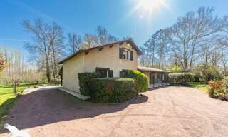 Maison 7 Pièces 208 m² à vendre à Val de Virvée (33240)