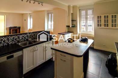 Appartement 5 pièces 146500 €