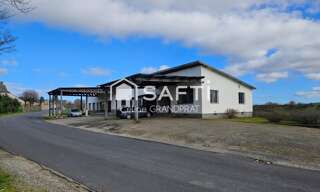 Immeuble  317 m² à vendre à Cassaniouze (15340)