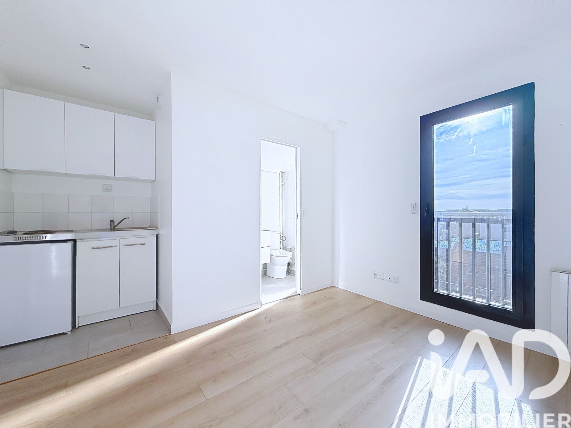 Vente Appartement 1 pièce - Photo 2