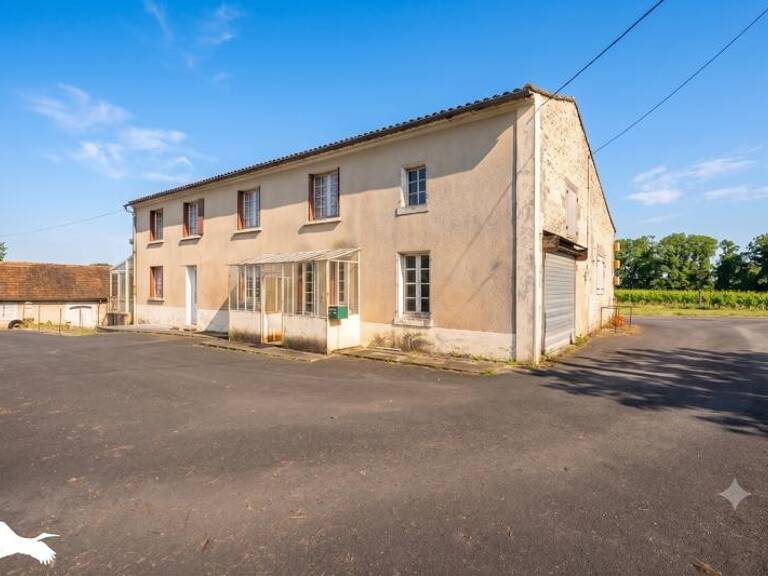 Ferme (tte) de 10 pièces principales — photo 1