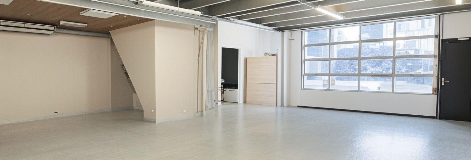 Commerce  215 m² à vendre à Rochetoirin (38110)