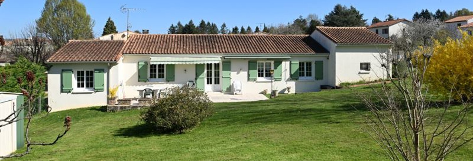 Maison 6 Pièces 130 m² à vendre à Montbron (16220)