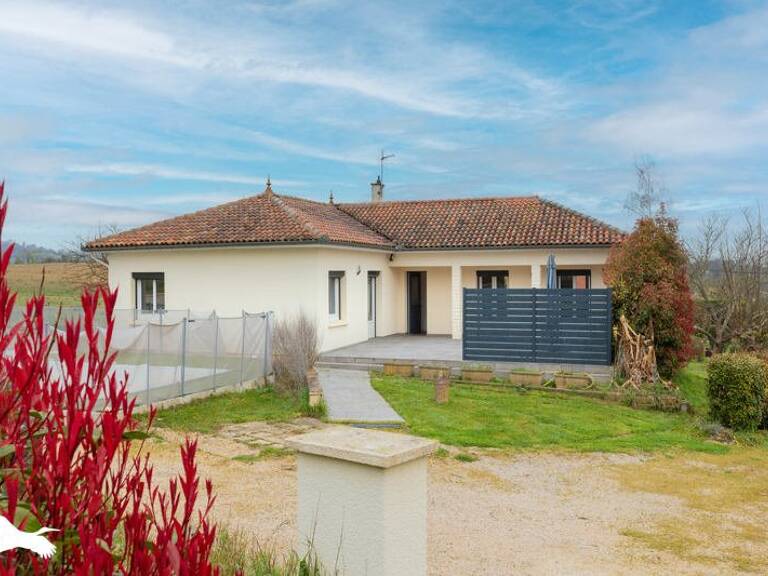 Villa de 6 pièces principales — photo 1