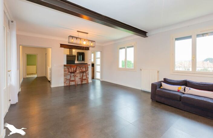 Villa de 6 pièces principales — photo 2