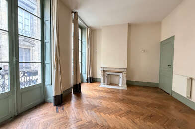 Appartement 3 pièces 288700 €