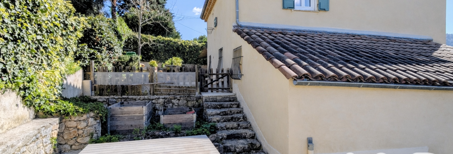 Maison 4 Pièces 92 m² à vendre à Le Bar-sur-Loup (06620)