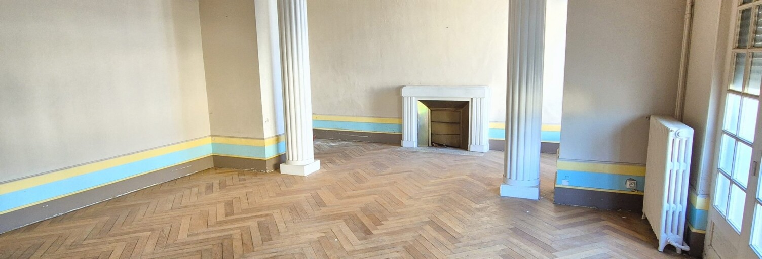 Maison 8 Pièces 210 m² à vendre à Mazamet (81200)