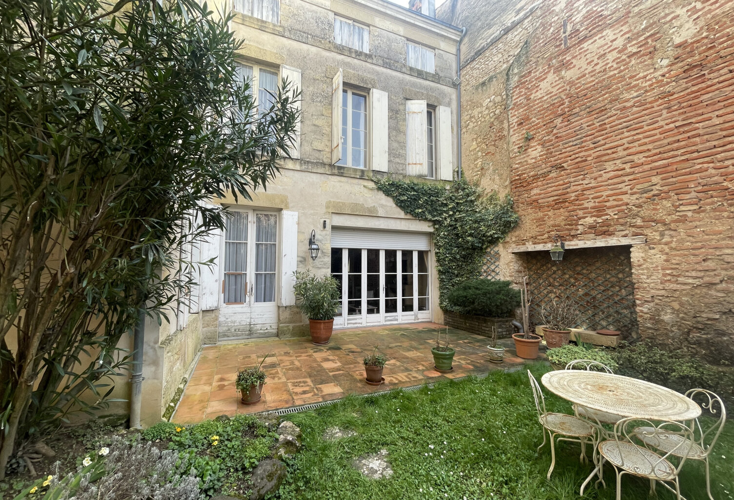 Maison de Maître centre ville de MARMANDE — photo 1
