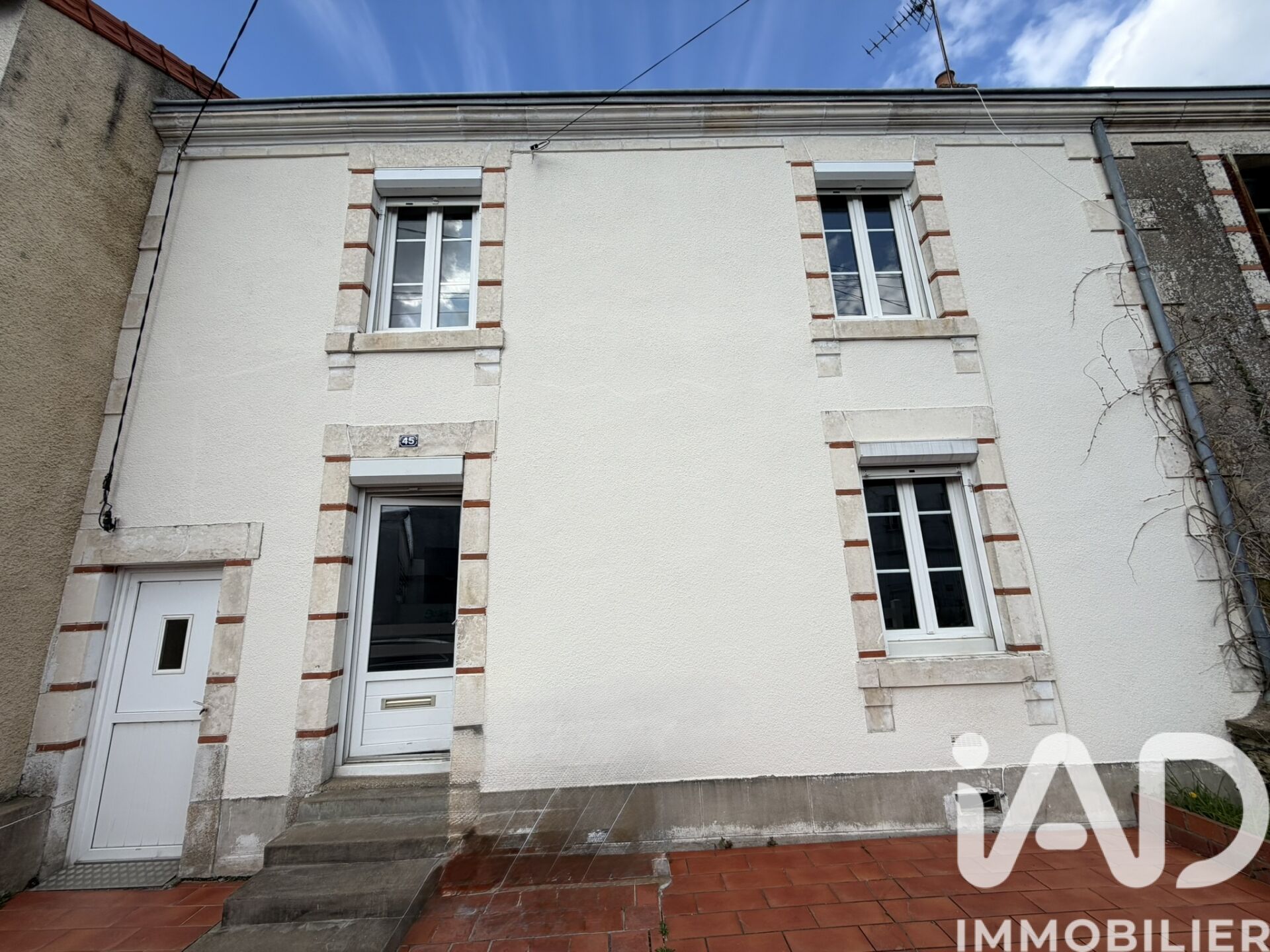 Parthenay - 64m² - 3p. - 2ch.