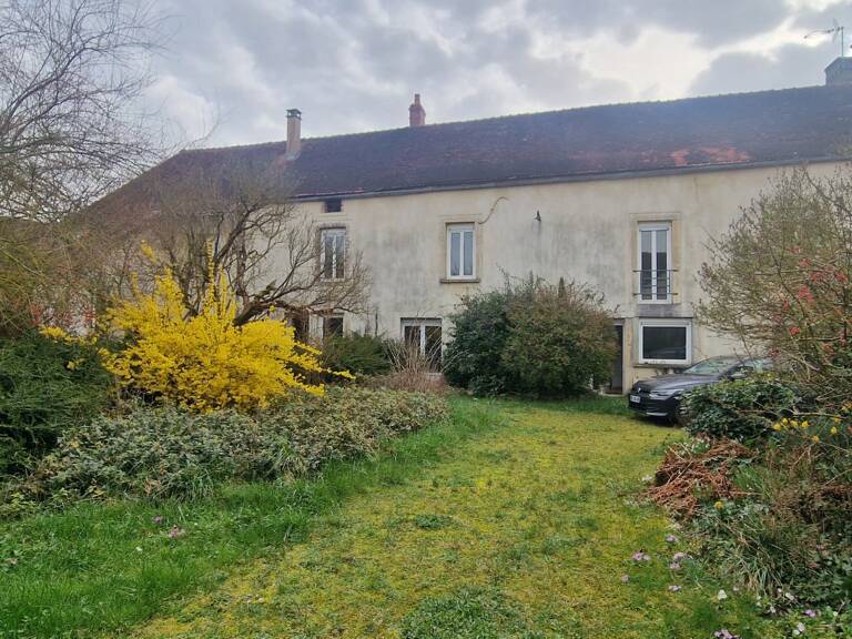 Vente Maison de village 8 pièces — photo 1