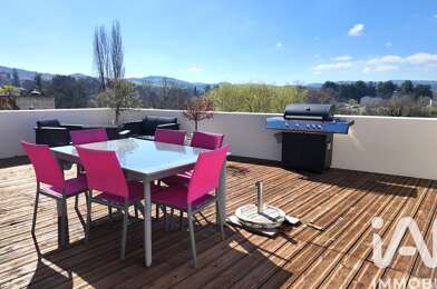 Appartement 4 pièces 220000 €