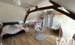 Maison 4 Pièces 147 m² à vendre à Saint-Laurent-en-Gâtines (37380)