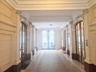 BEAU 4 PIECES + PARKING — photo 2