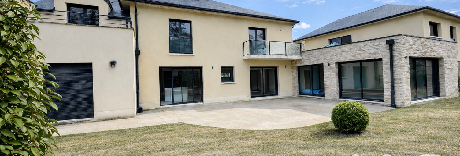 Maison 8 Pièces 435 m² à vendre à Le Mée-sur-Seine (77350)