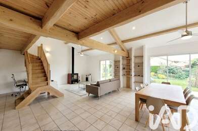Maison 6 pièces 499000 €