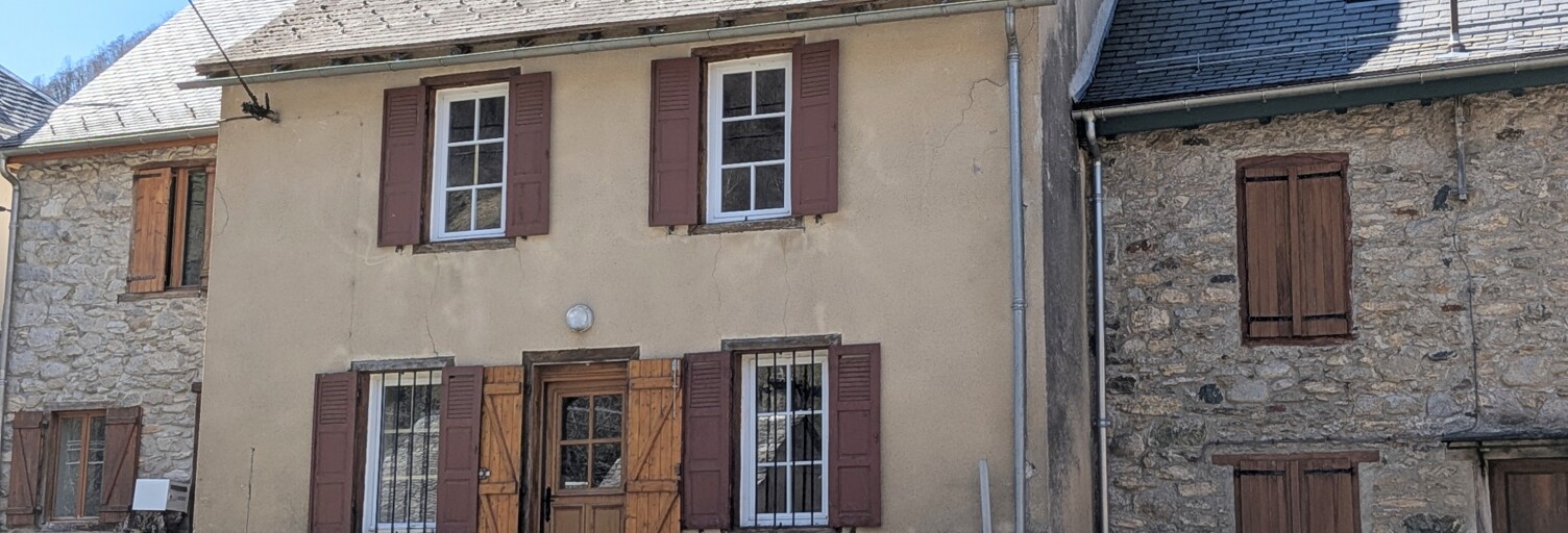 Maison 6 Pièces 90 m² à vendre à Ustou (09140)