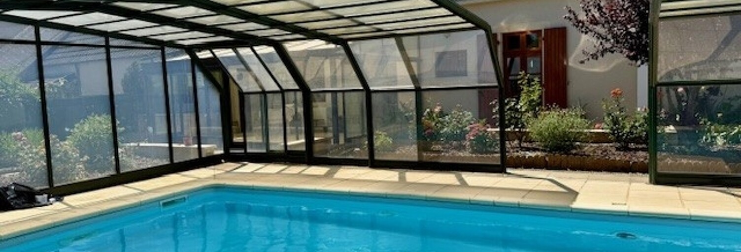 Maison 6 Pièces 221 m² à vendre à Saint-Amand-Montrond (18200)