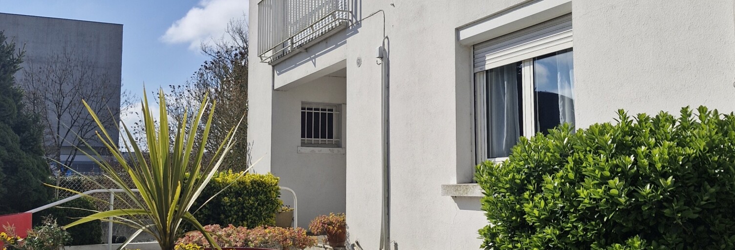 Maison 5 Pièces 140 m² à vendre à Sainte-Foy-la-Grande (33220)