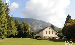 Divers  470 m² à vendre à Saint-Pierre-d'Argençon (05140)