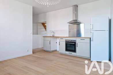 Appartement 3 pièces 700 €