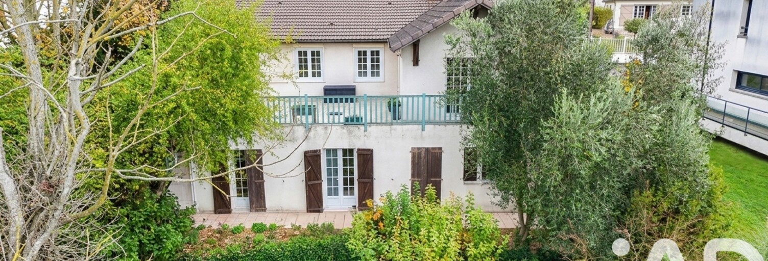 Maison 8 Pièces 225 m² à vendre à Juziers (78820)