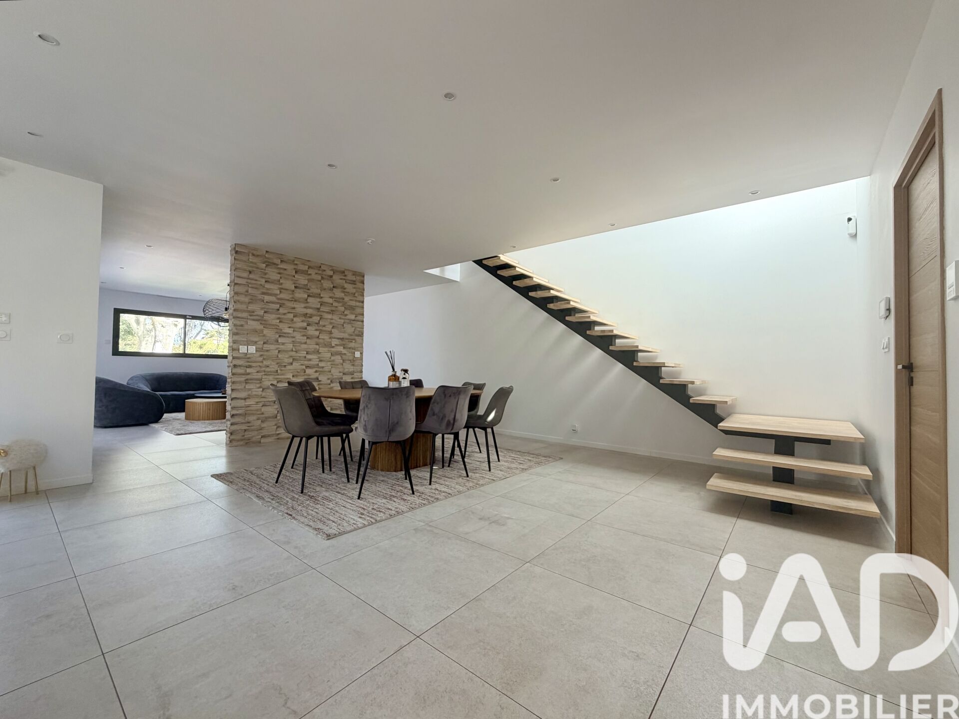 Vente Maison/villa 4 pièces - Photo 2