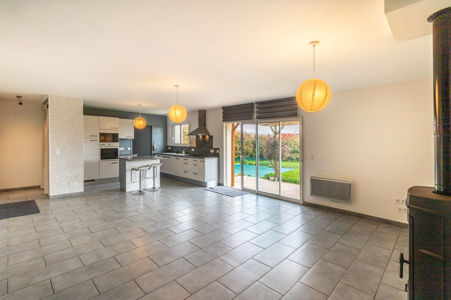 Villa / Maison  T4 à vendre Saintes 17100