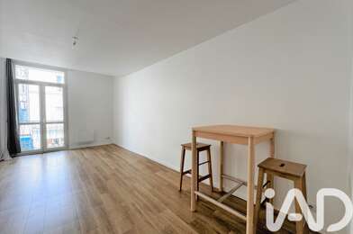 Appartement 1 pièces 530 €