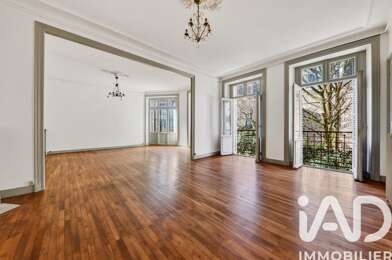 Appartement 5 pièces 618000 €