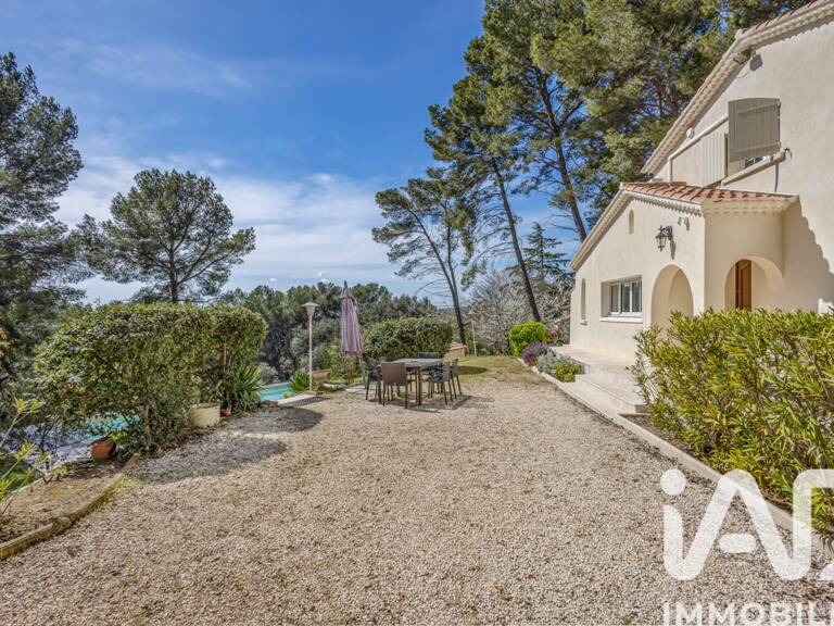 Vente Maison/villa 6 pièces — photo 1