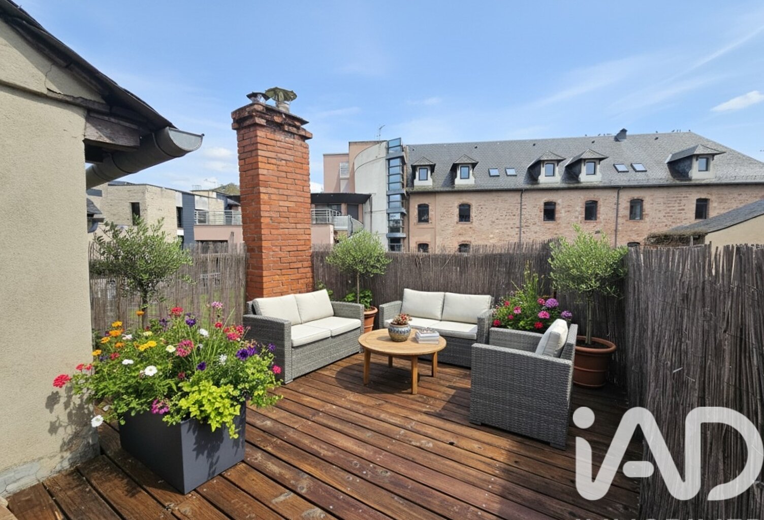 Vente Immeuble 179 m&sup2; — photo 1