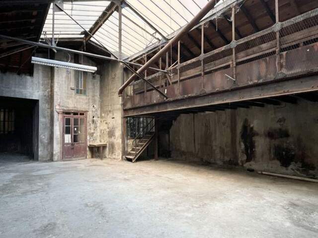 Vente Local d'activités 161 m&sup2; — photo du bien