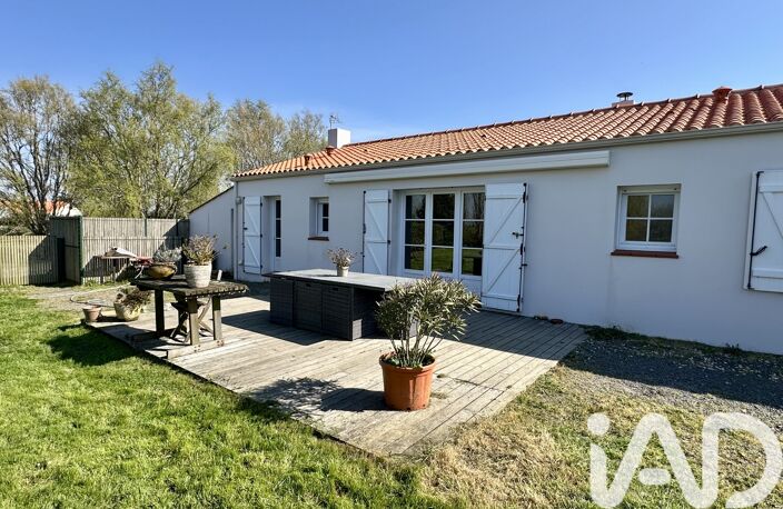 Vente Maison/villa 5 pièces — photo 2