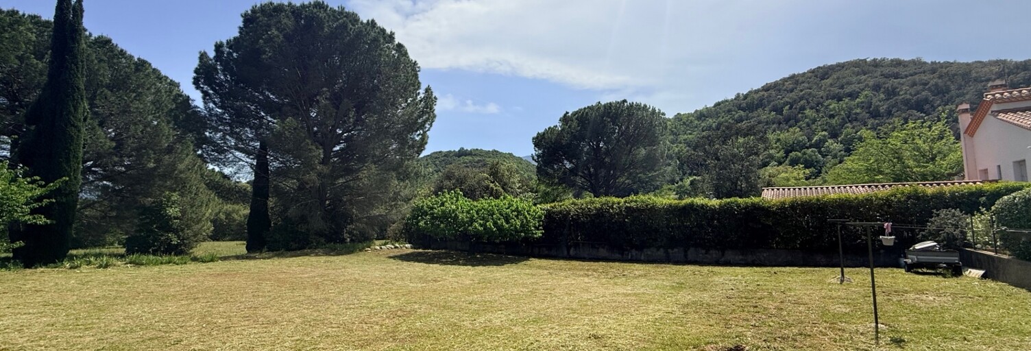 Terrain  750 m² à vendre à Céret (66400)