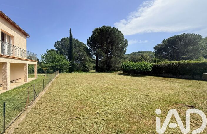 Vente Terrain à bâtir 750 m&sup2; — photo 2