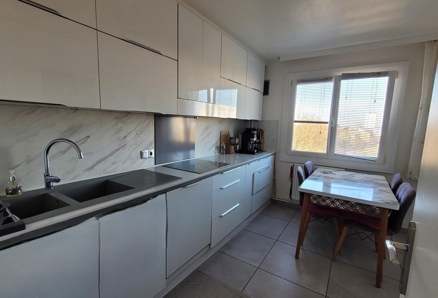 Appartement T4 rénové   3 chambres   Montferrand — photo 1